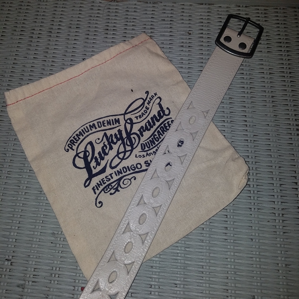 Lucky Brand ☆ SZ XL ☆ Off White Leather Belt